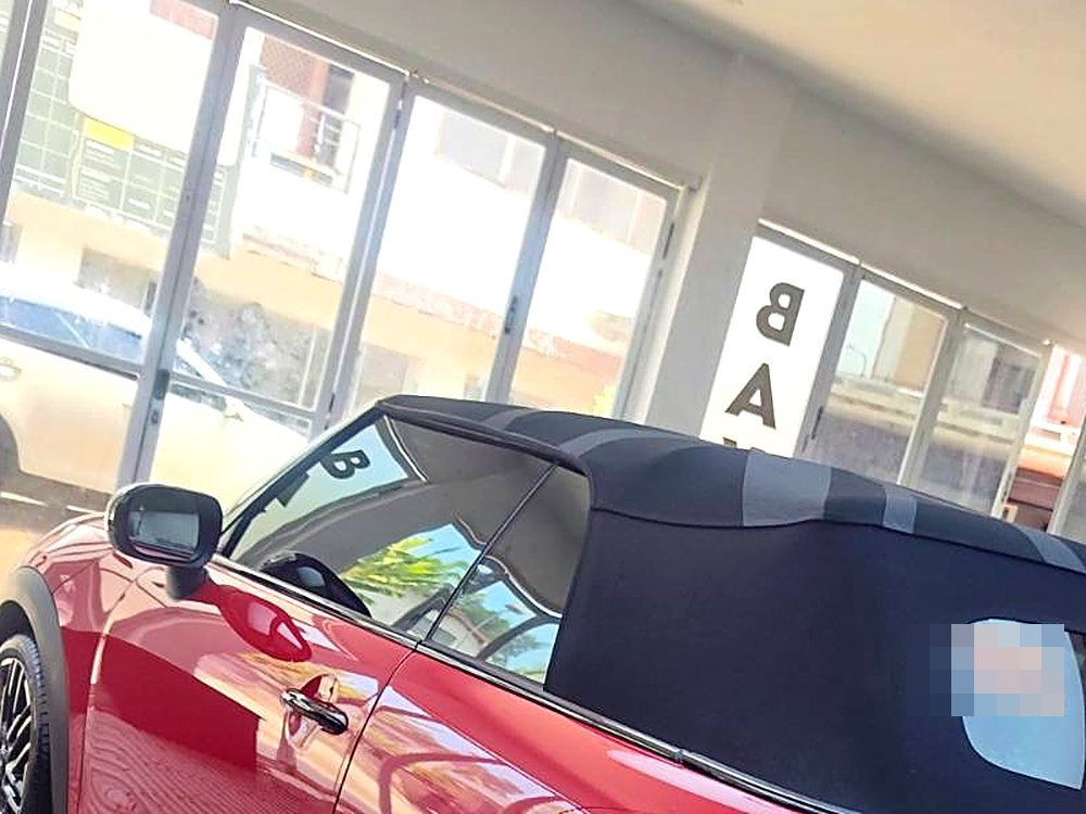 Glossy PPF finish on a Mini Cooper at LEDWorks